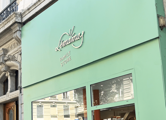 Rénovation de façade pour la boutique Lémamas, concept store.