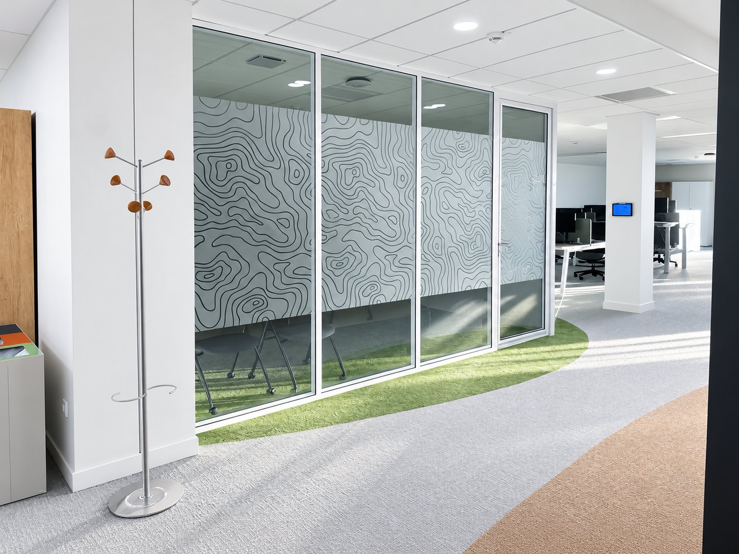 Vitrophanie sur mesure pour les bureaux d’Orano à Orange